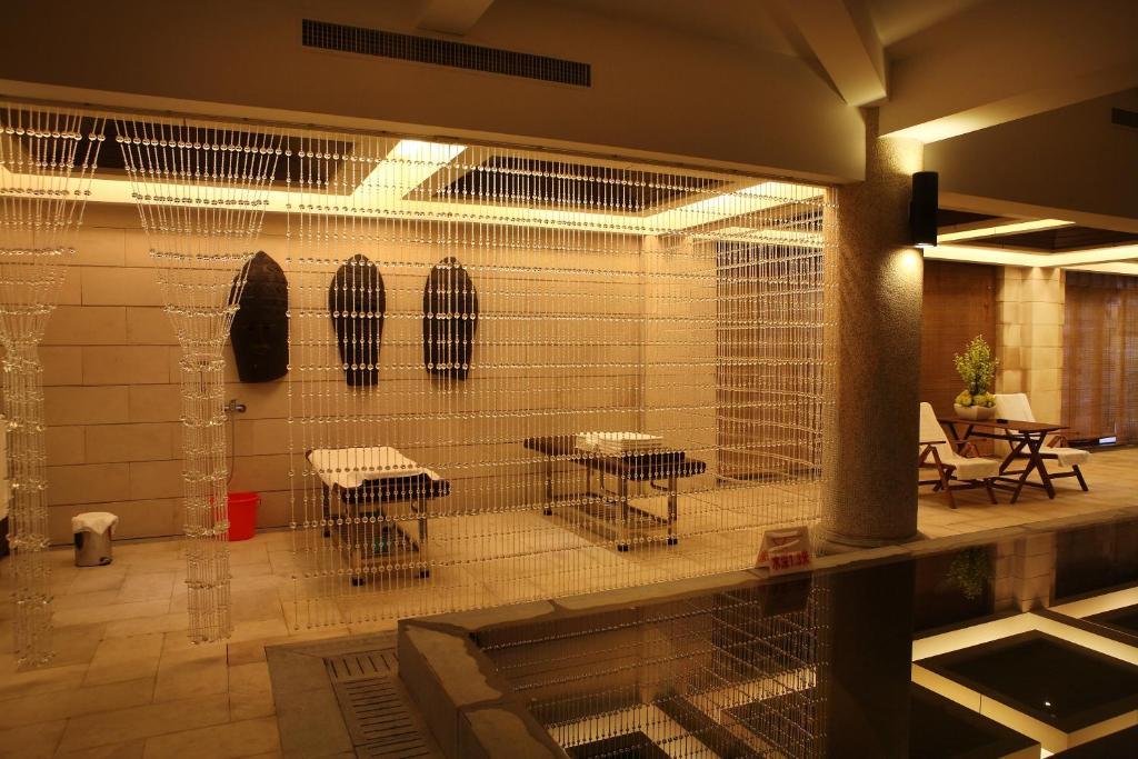 Nanjing Bali Yuanshu Vogue Hotspring Hotel Екстер'єр фото