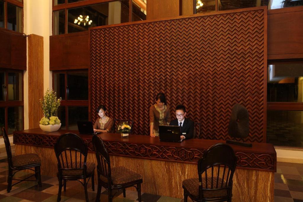 Nanjing Bali Yuanshu Vogue Hotspring Hotel Екстер'єр фото