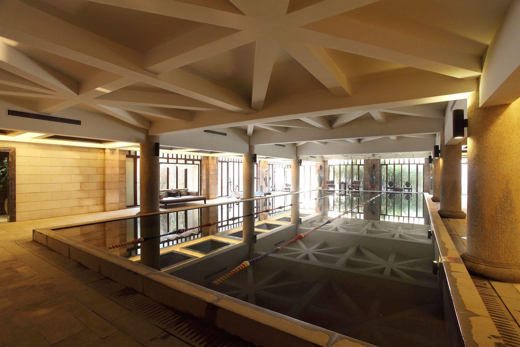 Nanjing Bali Yuanshu Vogue Hotspring Hotel Екстер'єр фото
